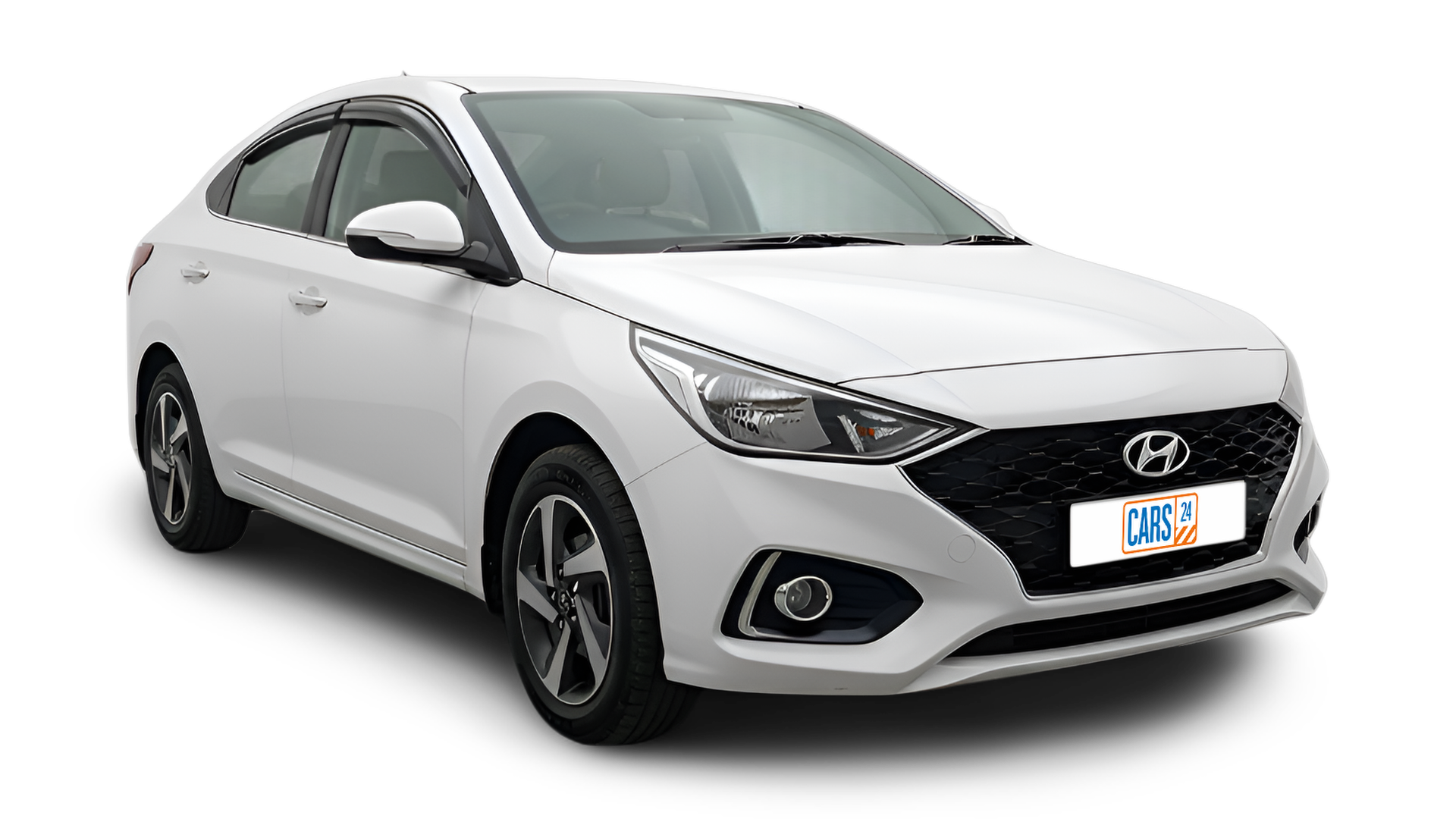 Hyundai Verna-img